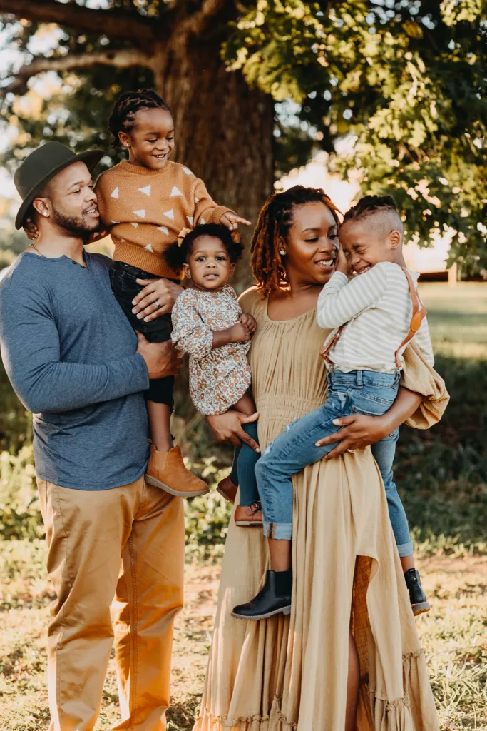 Visiting McDonough, GA? Don't Leave Without a Family Photoshoot session 